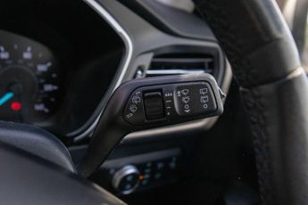 FORD KUGA 1.5 EcoBlue Zetec SUV 5dr Diesel Auto Euro 6 (s/s) (120 ps)