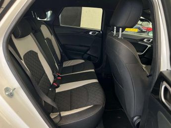KIA CEED 1.6 Ceed GT-Line CRDi ISG Semi-Auto 5dr