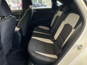 KIA CEED 1.6 Ceed GT-Line CRDi ISG Semi-Auto 5dr