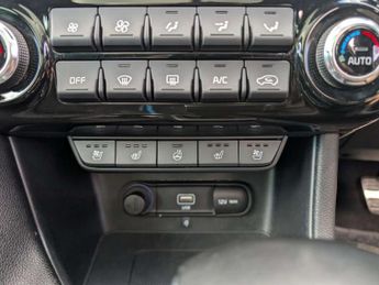 Kia SPORTAGE 1.6 Sportage GT-Line S ISG 4x4 Semi-Auto 4WD 5dr