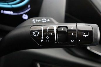 Kia Niro 1.6h GDi 2 SUV 5dr Petrol Hybrid DCT Euro 6 (s/s) (139 bhp)