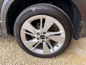 AUDI Q2 1.5 Q2 S Line 35 TFSI Semi-Auto 5dr