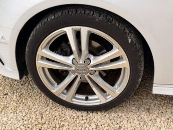 AUDI A3 1.4 TFSI CoD S line Sportback 5dr Petrol S Tronic Euro 6 (s/s) (