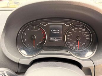 AUDI A3 1.4 TFSI CoD S line Sportback 5dr Petrol S Tronic Euro 6 (s/s) (