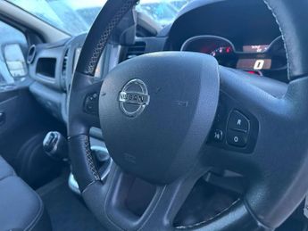 NISSAN NV300 2.0 dCi 30 Acenta Panel Van 4dr Diesel Manual L2 H1 Euro 6 (120 