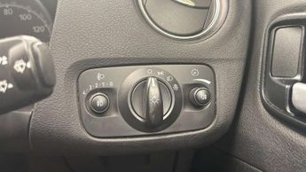FORD MONDEO 2.0 TDCi Ghia Estate 5dr Diesel Automatic (189 g/km, 128 bhp)