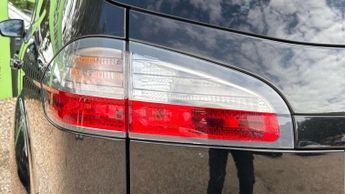 FORD S-MAX 2.3 Titanium MPV 5dr Petrol Automatic (232 g/km, 159 bhp)