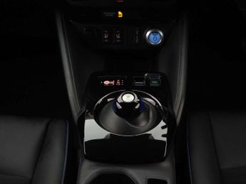 Nissan LEAF Leaf N-Connecta 5dr