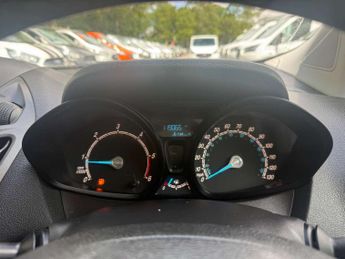 FORD TRANSIT COURIER 1.5 Transit Courier Limited TDCi