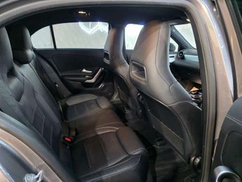 Mercedes-Benz A Class 2.0 A35 AMG (Executive) Hatchback 5dr Petrol SpdS DCT 4MATIC Eur