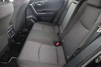 Toyota RAV4 2.5 VVT-h GPF Design SUV 5dr Petrol Hybrid CVT Euro 6 (s/s) (218