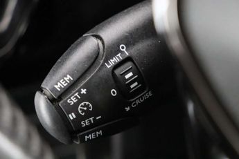 Peugeot E-2008 50kWh Active Premium + SUV 5dr Electric Auto (7kW Charger) (136 