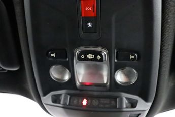 Peugeot E-2008 50kWh Active Premium + SUV 5dr Electric Auto (7kW Charger) (136 