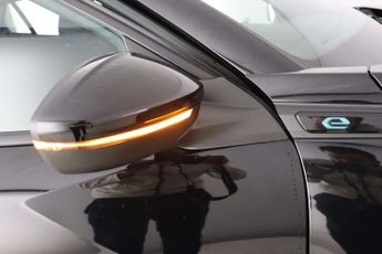 Peugeot E-2008 50kWh Active Premium + SUV 5dr Electric Auto (7kW Charger) (136 
