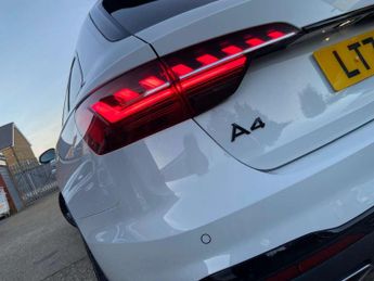Audi A4 Avant 2.0 TDI 40 Black Edition S Tronic quattro Euro 6 (s/s) 5dr