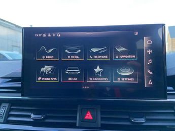 Audi A4 Avant 2.0 TDI 40 Black Edition S Tronic quattro Euro 6 (s/s) 5dr