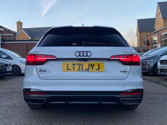 Audi A4 Avant 2.0 TDI 40 Black Edition S Tronic quattro Euro 6 (s/s) 5dr