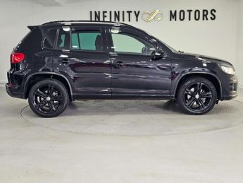 VOLKSWAGEN TIGUAN 2.0 Tiguan R-Line TDI BlueMotion Technology 4Motion Semi-Auto 4W
