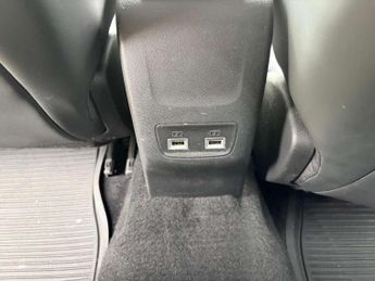 PEUGEOT 208 208 Allure EV 5dr