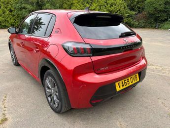 PEUGEOT 208 208 Allure EV 5dr