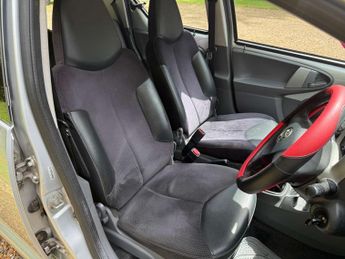 Toyota AYGO 1.0 Aygo Ice VVT-i 5dr