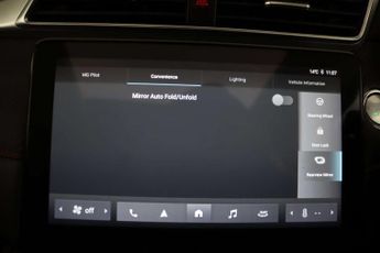 MG MG ZS 72.6kWh Trophy Long Range SUV 5dr Electric Auto (156 ps)