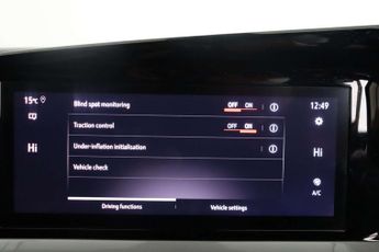 Vauxhall Mokka Electric 50kWh Ultimate SUV 5dr Electric Auto (136 ps)