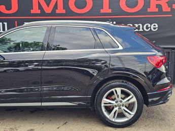 Audi Q3 1.5 TFSI CoD 35 S line S Tronic Euro 6 (s/s) 5dr