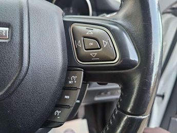 Land Rover Range Rover Evoque 2.0 TD4 SE Tech Auto 4WD Euro 6 (s/s) 5dr