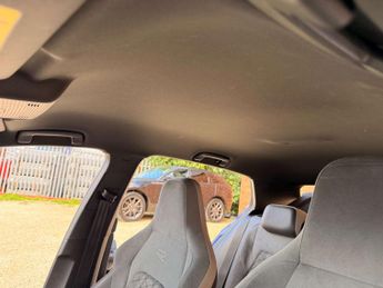 VOLKSWAGEN Golf 2.0 TDI R-Line Hatchback 5dr Diesel DSG Euro 6 (s/s) (150 ps)