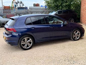 VOLKSWAGEN Golf 2.0 TDI R-Line Hatchback 5dr Diesel DSG Euro 6 (s/s) (150 ps)