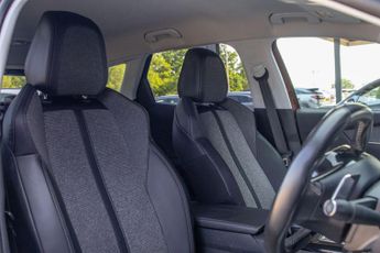 PEUGEOT 3008 1.2 3008 Allure S/S Auto 5dr
