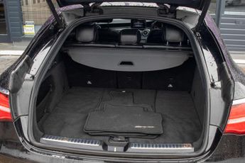 MERCEDES-BENZ GLC 2.1 GLC250d AMG Line (Premium) Coupe 5dr Diesel G-Tronic 4MATIC 