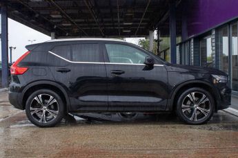 VOLVO XC40 2.0 T4 Inscription Pro SUV 5dr Petrol Auto AWD Euro 6 (s/s) (190