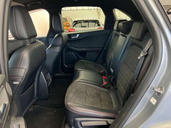 FORD KUGA 2.5 Kuga ST-Line First Edition PHEV CVT 5dr