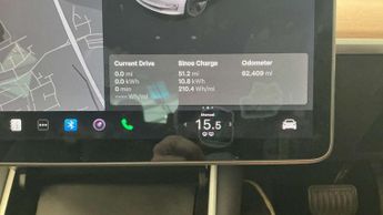 TESLA MODEL 3 Model 3 Standard Range + 4dr