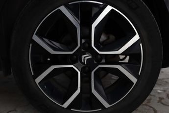 Citroen e-C4 50kWh Shine Plus Hatchback 5dr Electric Auto (7.4kW Charger) (13