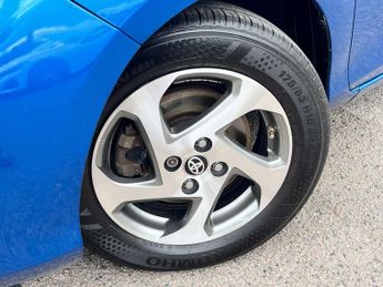 TOYOTA YARIS 1.5 Yaris Icon Hybrid VVT-i CVT 5dr