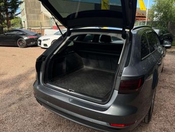 AUDI A4 2.0 A4 Sport Ultra TDI Semi-Auto 5dr