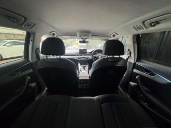 AUDI A4 2.0 A4 Sport Ultra TDI Semi-Auto 5dr