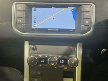 LAND ROVER RANGE ROVER EVOQUE 2.0 TD4 SE Tech SUV 5dr Diesel Auto 4WD Euro 6 (s/s) (180 ps)