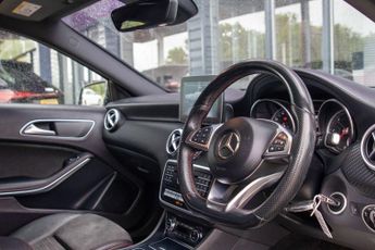 MERCEDES-BENZ A CLASS 2.1 A200d AMG Line (Premium) Hatchback 5dr Diesel 7G-DCT Euro 6 