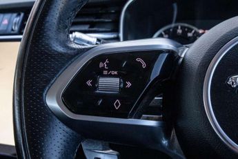 JAGUAR F-PACE 2.0 F-PACE R-Dynamic S D MHEV AWD Auto 4WD 5dr
