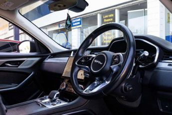JAGUAR F-PACE 2.0 F-PACE R-Dynamic S D MHEV AWD Auto 4WD 5dr