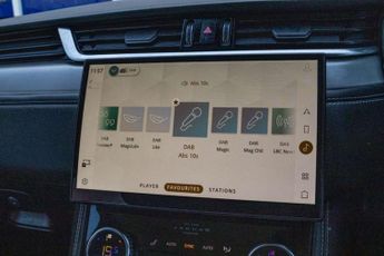 JAGUAR F-PACE 2.0 F-PACE R-Dynamic S D MHEV AWD Auto 4WD 5dr