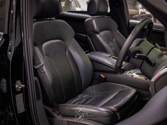 AUDI Q7 3.0 Q7 S Line+ TDI Quattro Auto 4WD 5dr
