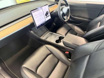 TESLA MODEL 3 Model 3 Long Range AWD 4WD 4dr