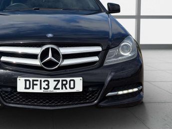 Mercedes-Benz C Class 2.1 C220 CDI Executive SE Coupe 2dr Diesel G-Tronic+ Euro 5 (s/s