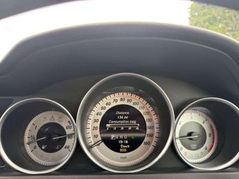 Mercedes-Benz C Class 2.1 C220 CDI Executive SE Coupe 2dr Diesel G-Tronic+ Euro 5 (s/s