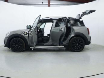 MINI COUNTRYMAN 1.5 10kWh Cooper SE Classic SUV 5dr Petrol Plug-in Hybrid Auto A